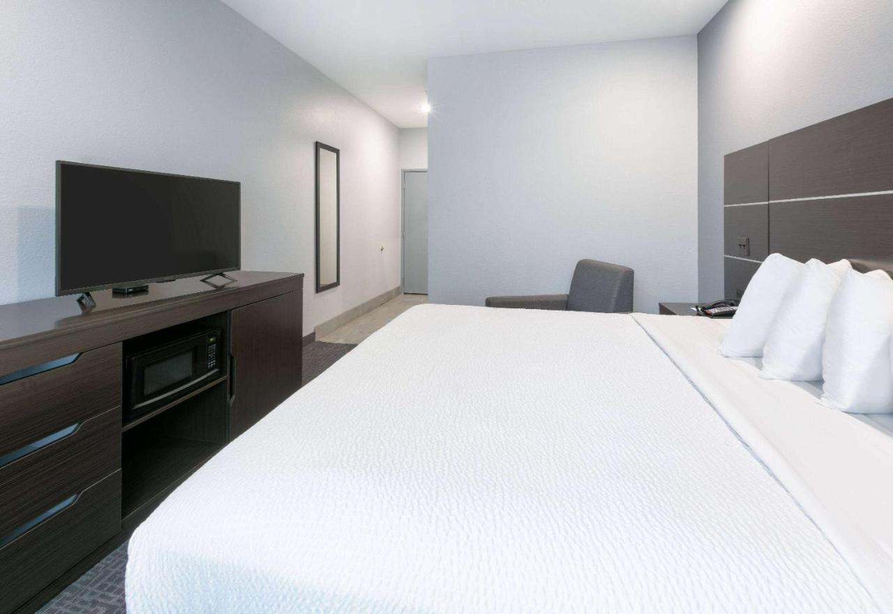 Days Inn By Wyndham Zachary La المظهر الخارجي الصورة